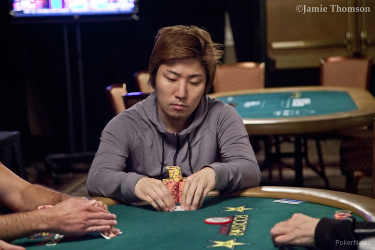 プロポーカープレイヤーの年収はいくら?1位の年俸は驚愕の…. プロポーカープレイヤーの年収はいくら?1位の年俸は驚愕の….